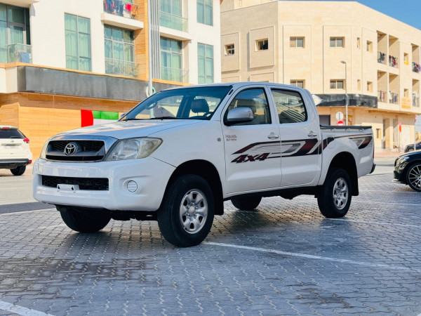 toyota hilux double cabin 2010 to Toyota Hilux Double Cabin 2010 to Model 2023 2023